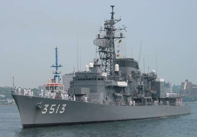 Ba tàu Hải quân Nhật Bản đang có chuyến thăm tới Philippines cuối tháng 5/2012